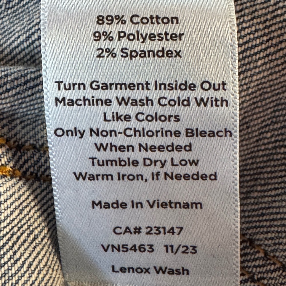 TALBOTS Straight Leg Crop Jeans Raw Hem Lenox Wash (6) - Picture 7 of 17